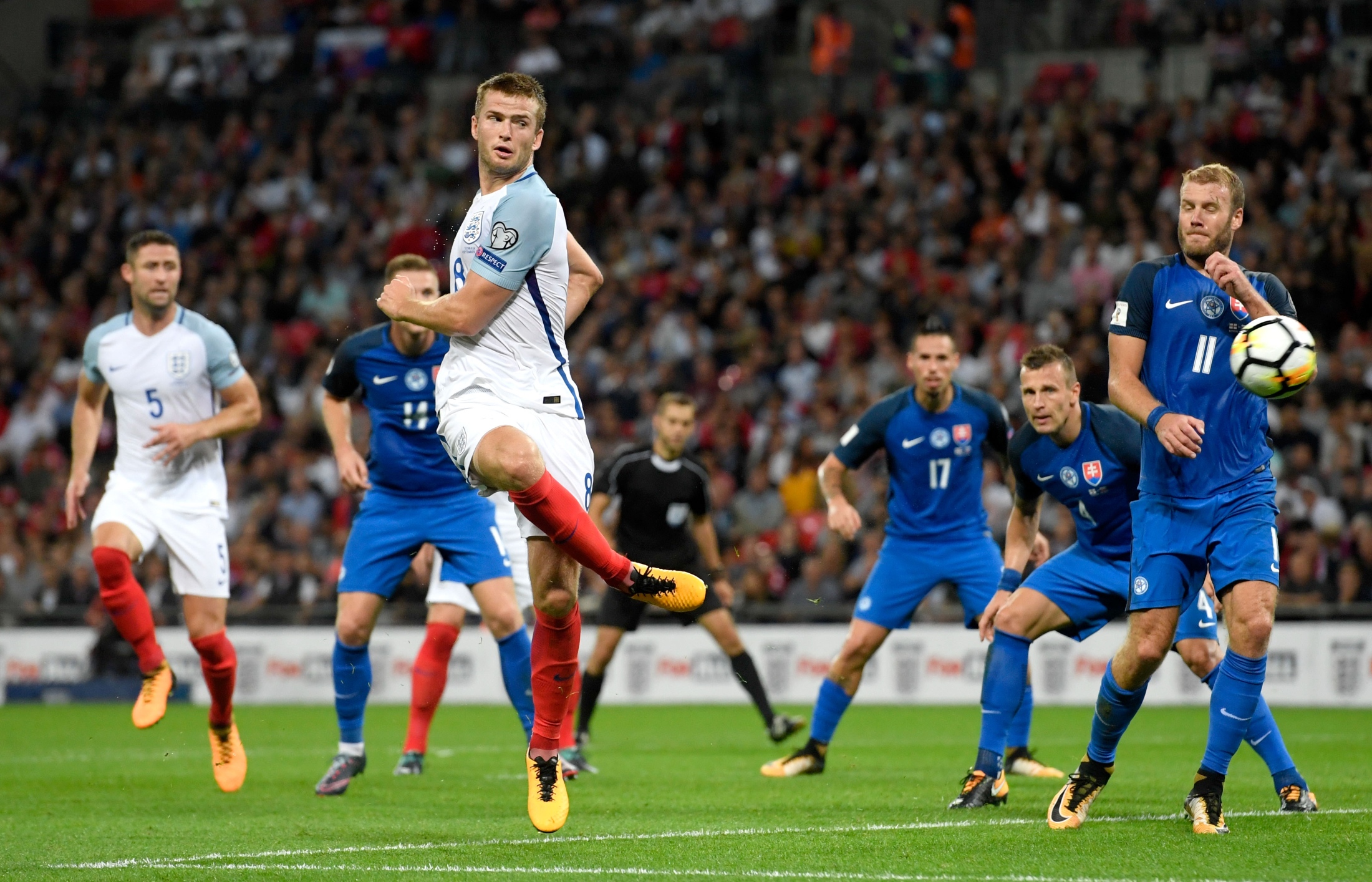 球文化交融 球文化交融