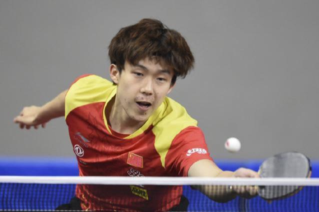 在冠军的背 在冠军的背