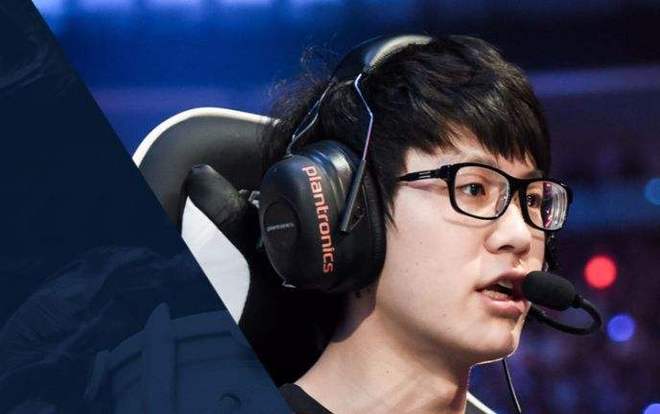 对他的第一 对他的第一