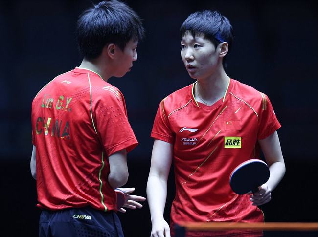 成功归功于 成功归功于